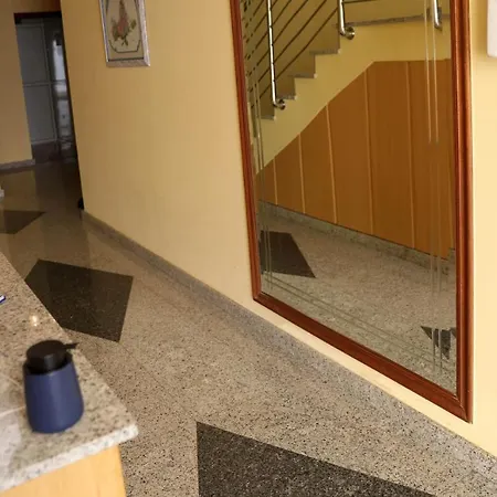 El Caminante Portomarin